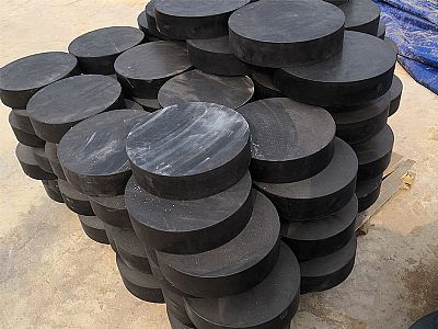 献县板式橡胶支座由若干层橡胶片与薄钢板经加压硫化